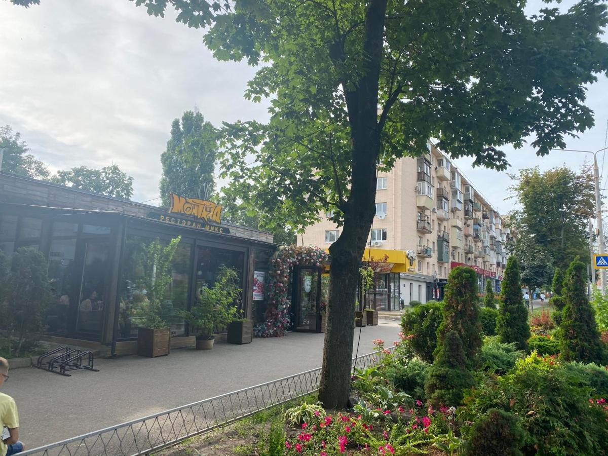 New Apartments With Panoramic Views On Avenue Nauky Charkiw Exterior foto
