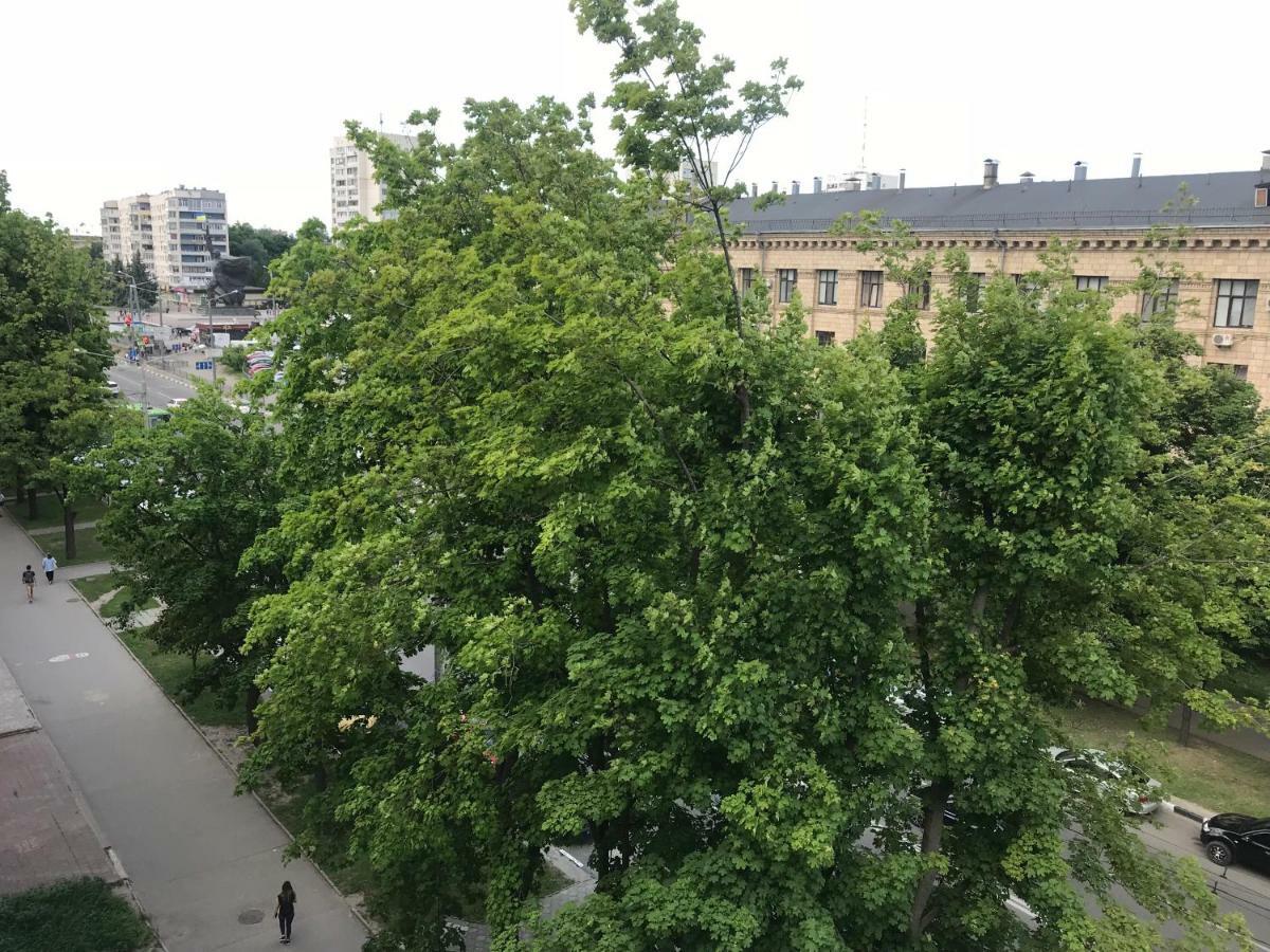 New Apartments With Panoramic Views On Avenue Nauky Charkiw Exterior foto