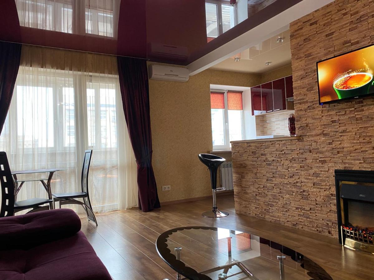 New Apartments With Panoramic Views On Avenue Nauky Charkiw Exterior foto